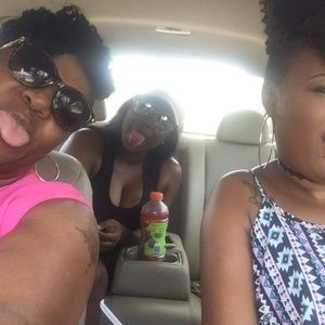 Meet your Posher, Denice